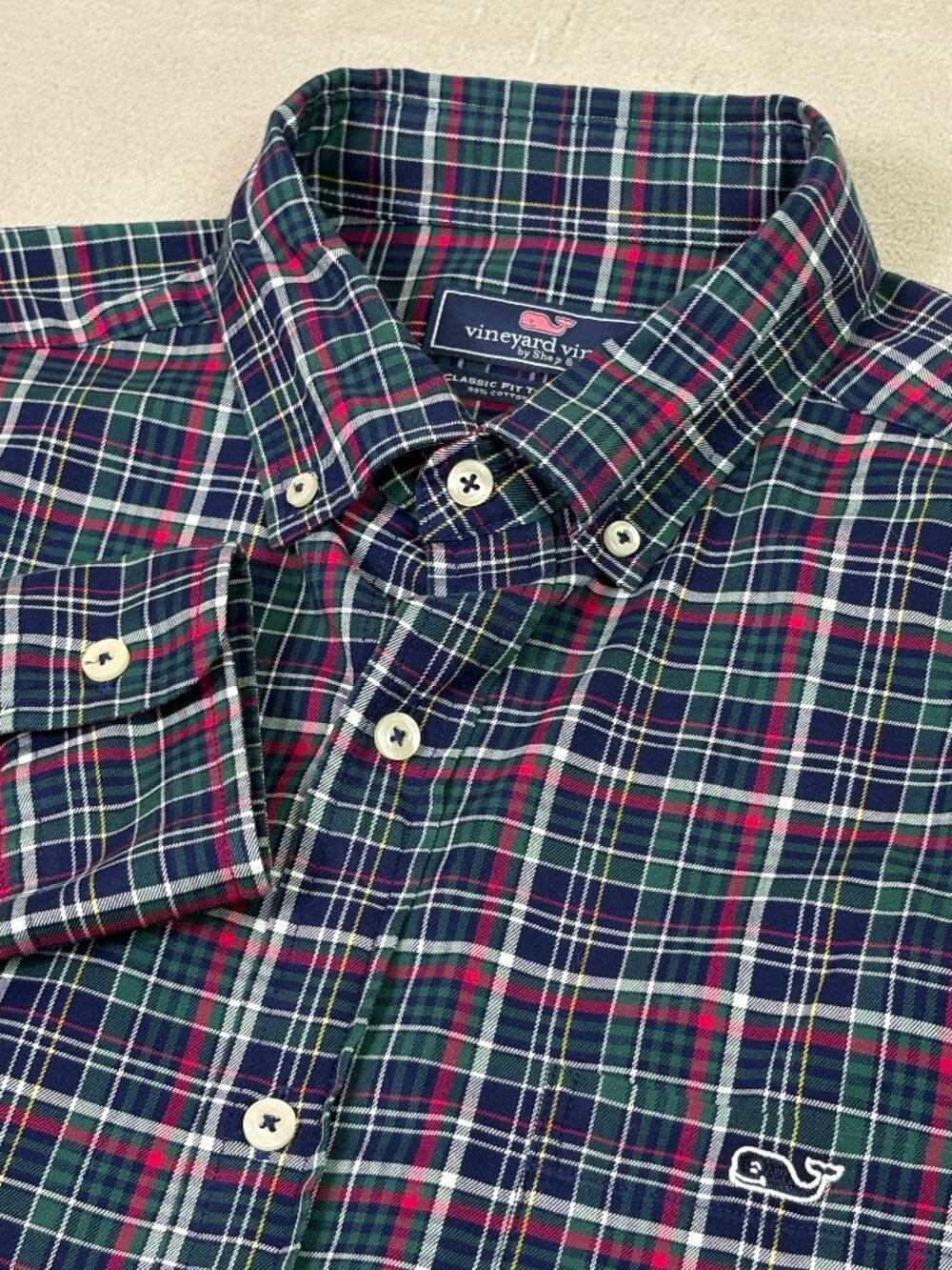 Vineyard Vines Tucker Classic Fit Men's Medium Red Green Plaid Button Down Shirt